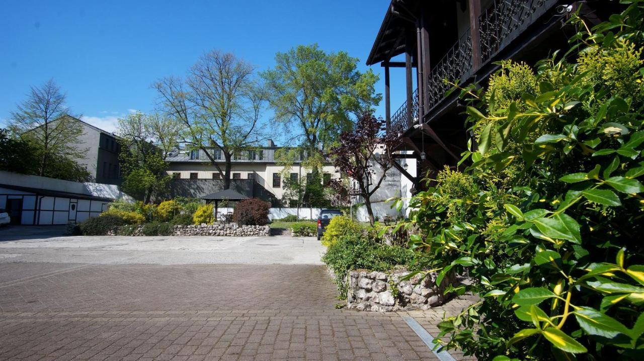 Apartamenty Patria Cracovia Exterior foto